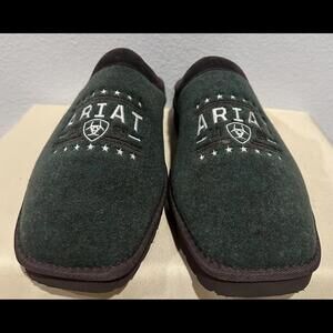 New Ariat 93 Liberty Men's Sherpa Lined Fleece Slippers Men's Size 12